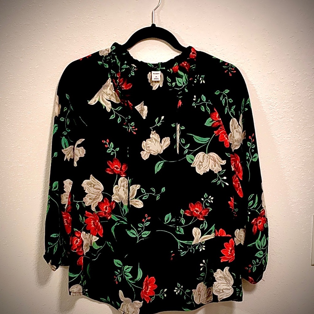 Cute little blouse for holidays